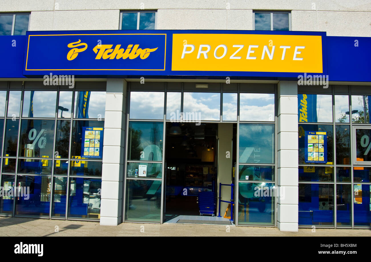 Logo of a Tchibo Prozente discount fashion store, Germany Stock Photo -  Alamy