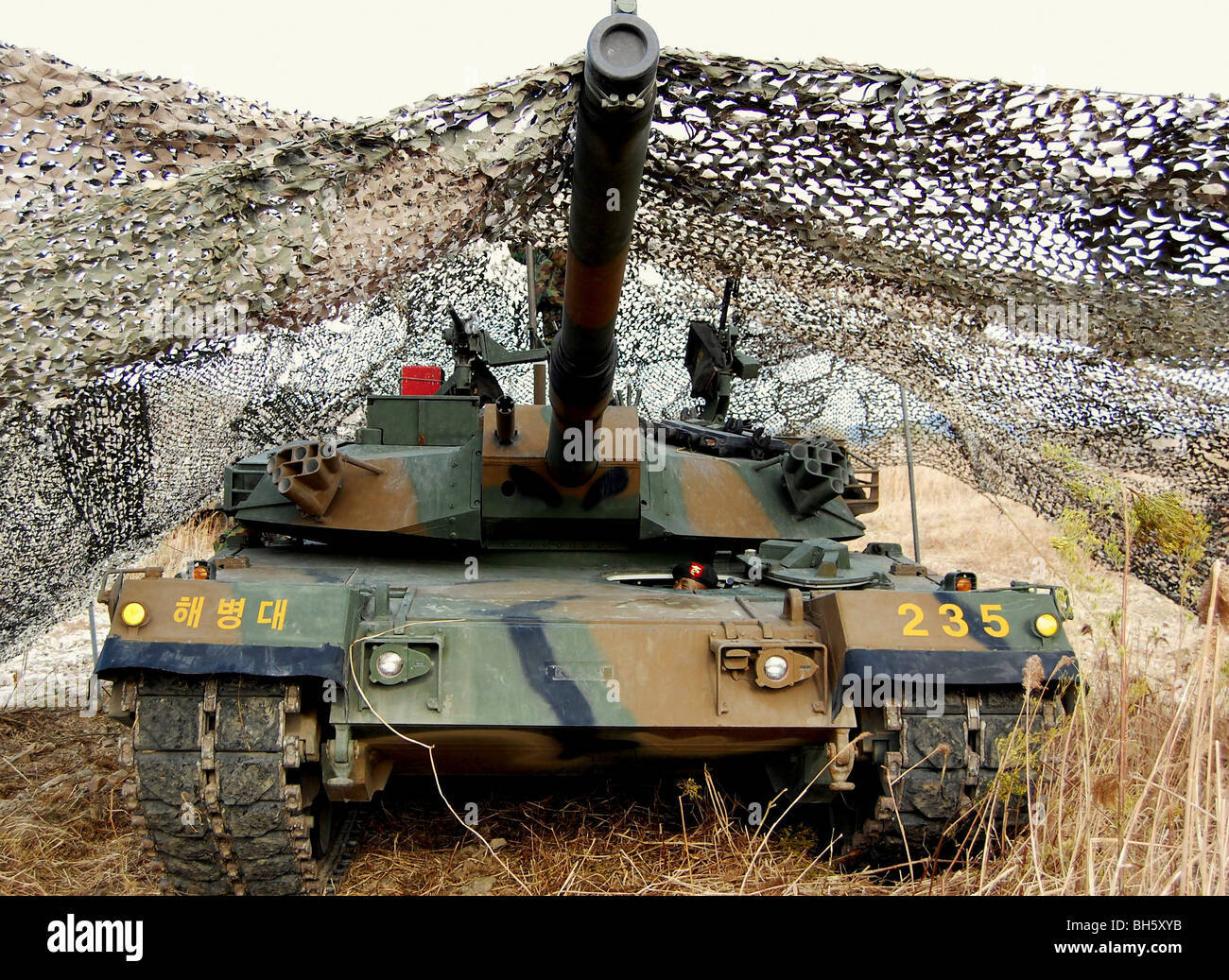 Mock aggressors from Republic of Korea Marine Corps prepare their tank. Stock Photo