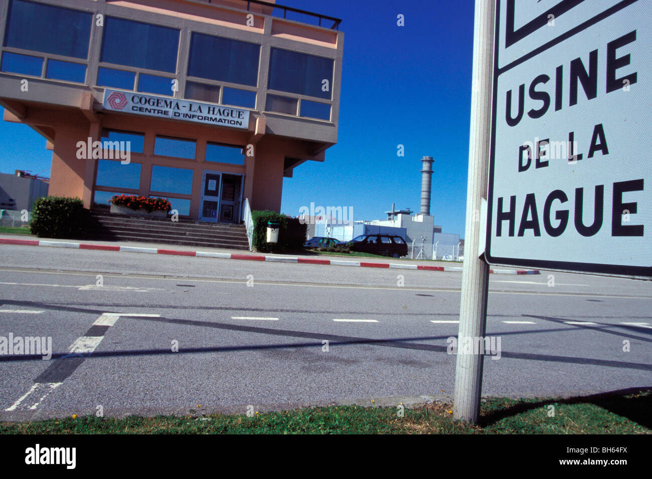ENTRANCE TO THE NUCLEAR WASTE REPROCESSING PLANT IN LA HAGUE (76), FRANCE Stock Photo