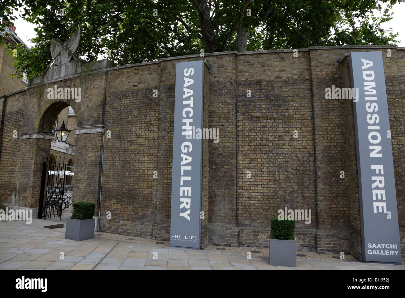 exterior of the duke of yorks headquarters now the saatchi gallery chelsea london uk Stock Photo