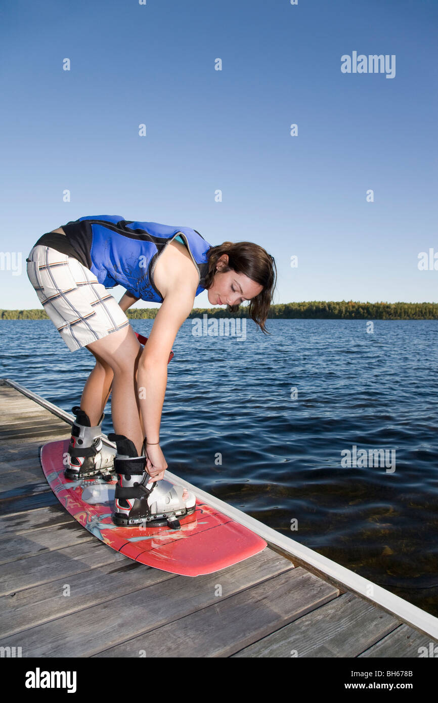 Strapping down hires stock photography and images Alamy