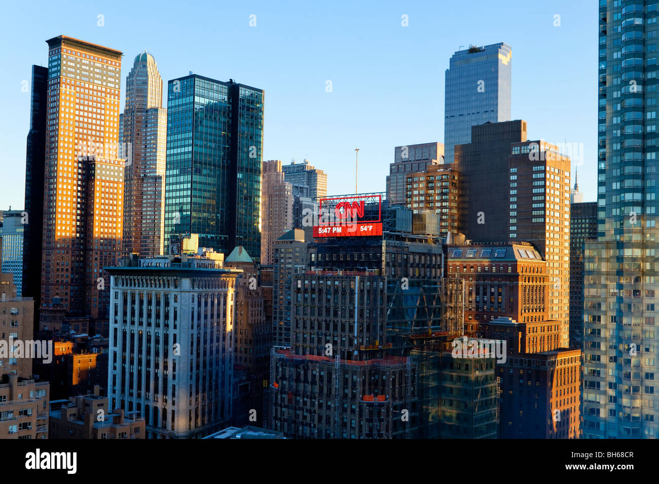 USA, New York City, Manhattan, Buildings along South Central Park in Uptown Manhattan Stock Photo