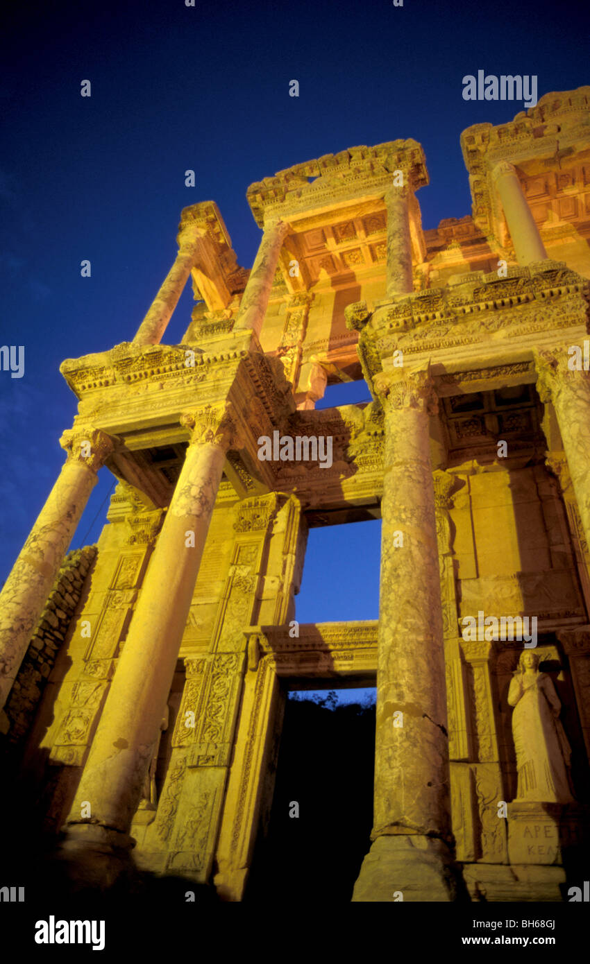 Ephes Turkey, Ephesus (Ephes). The Celsus Library Stock Photo - Alamy