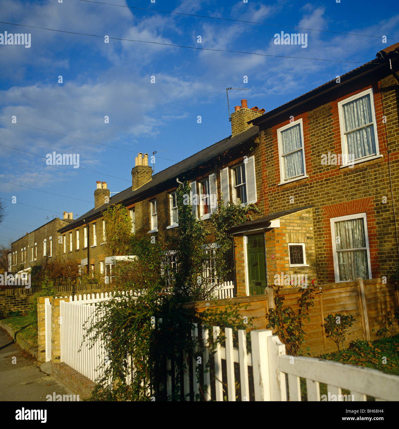 Row houses in light hi-res stock photography and images - Alamy