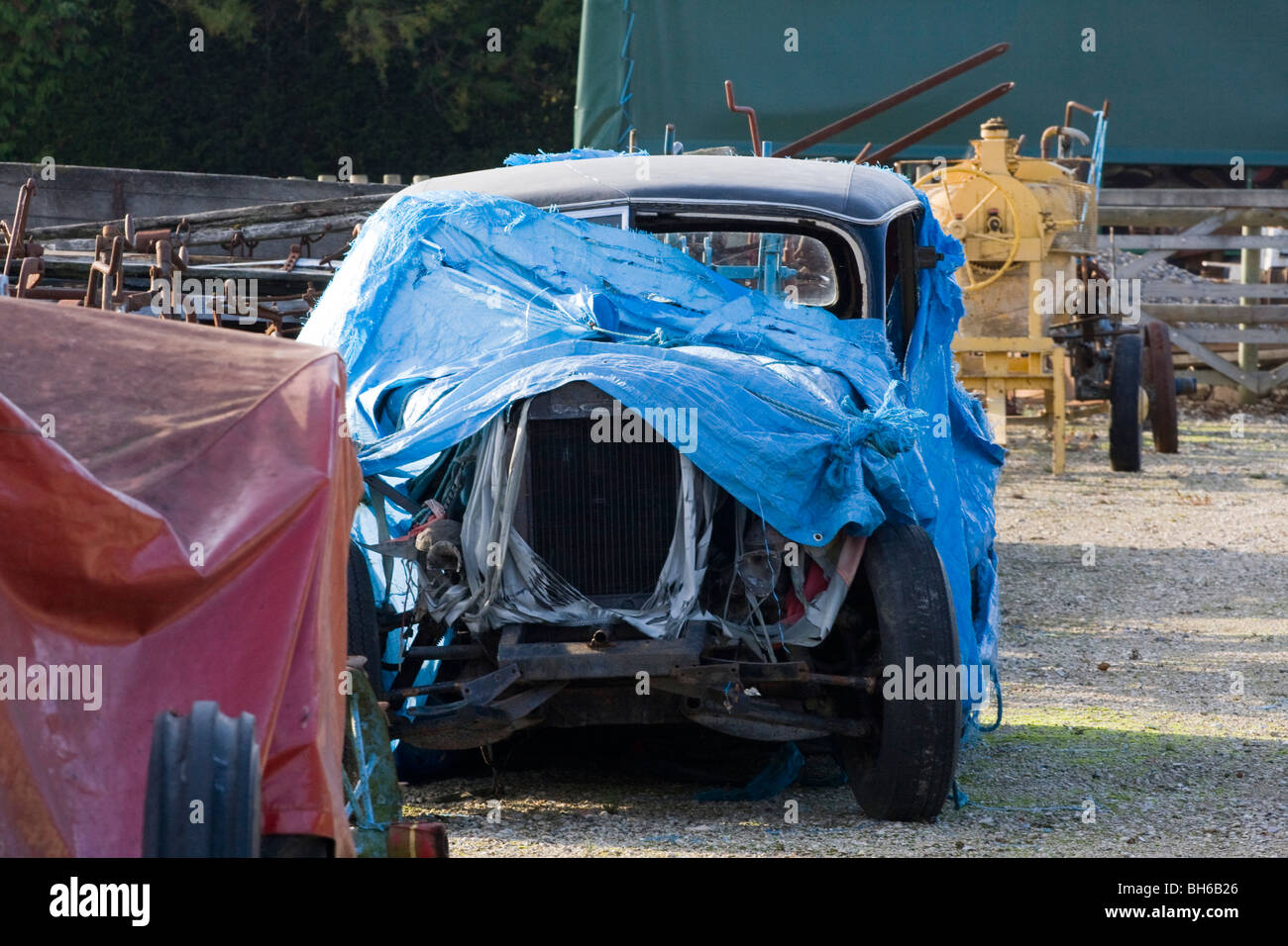 Stripped car hi-res stock photography and images - Alamy