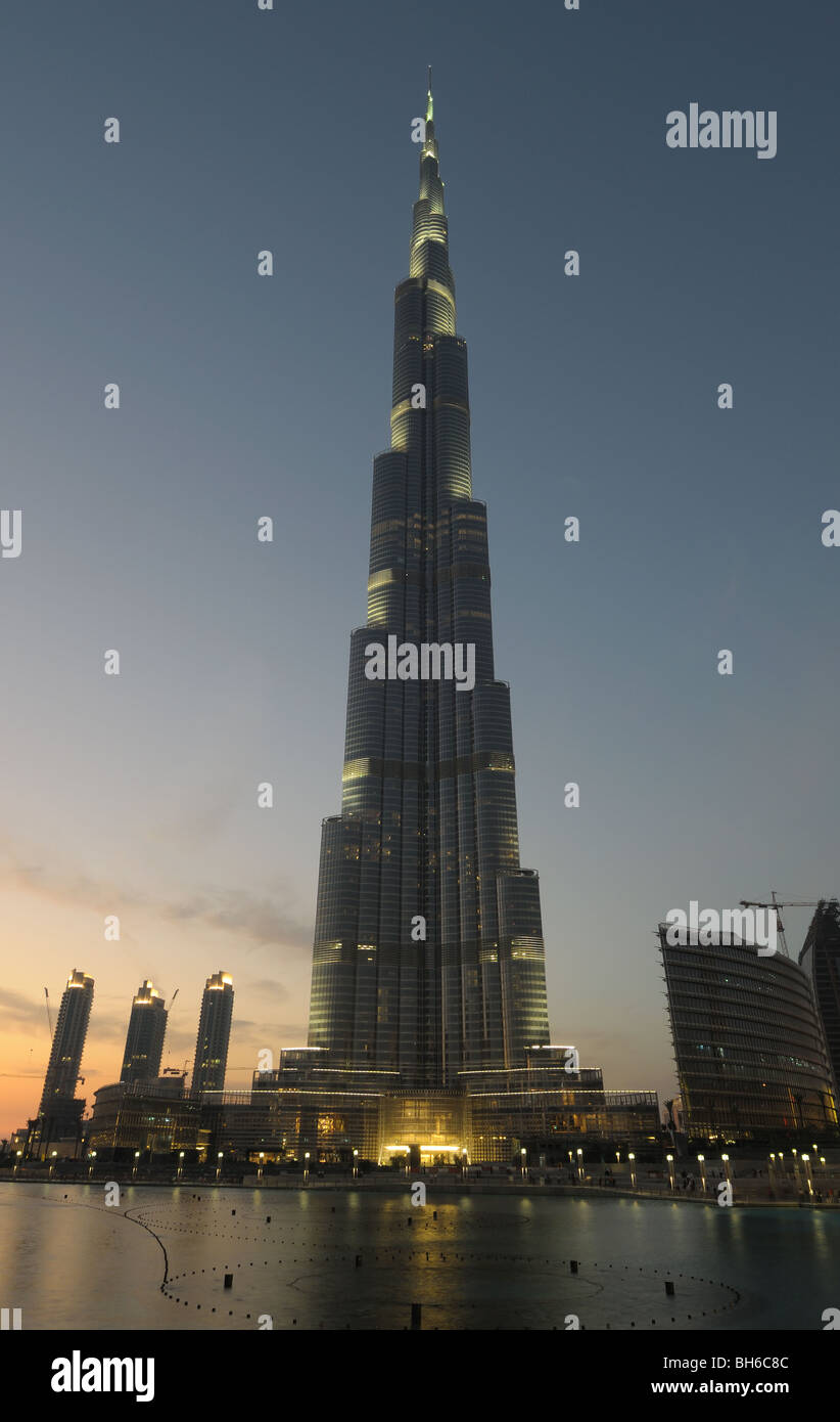 Highest Skyscraper in the World - Burj Dubai (Burj Khalifa) at night. Dubai, United Arab Emirates Stock Photo
