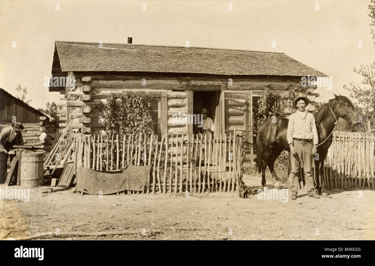 Cowboy Wife At Log Cabin Homestead Stock Photo 27801496 Alamy