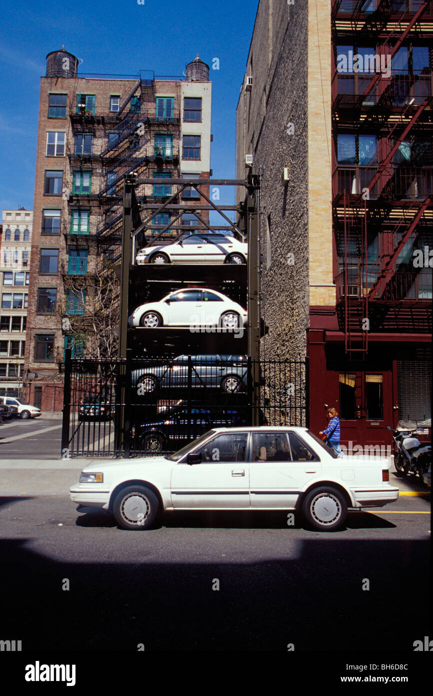 MULTISTORY PARKING LOT, MANHATTAN, NEW YORK, USA Stock Photo Alamy