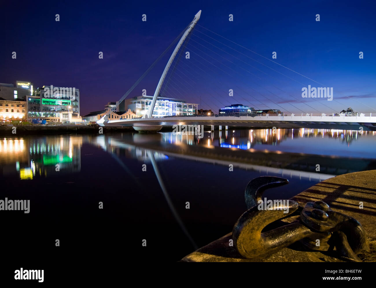 The Samuel Beckett Bridge across the river Liffey in Dublin Docklands ...