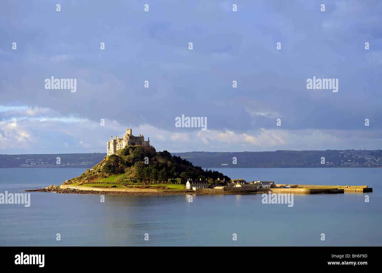 St michael's mount cornwall hires stock photography and images Alamy