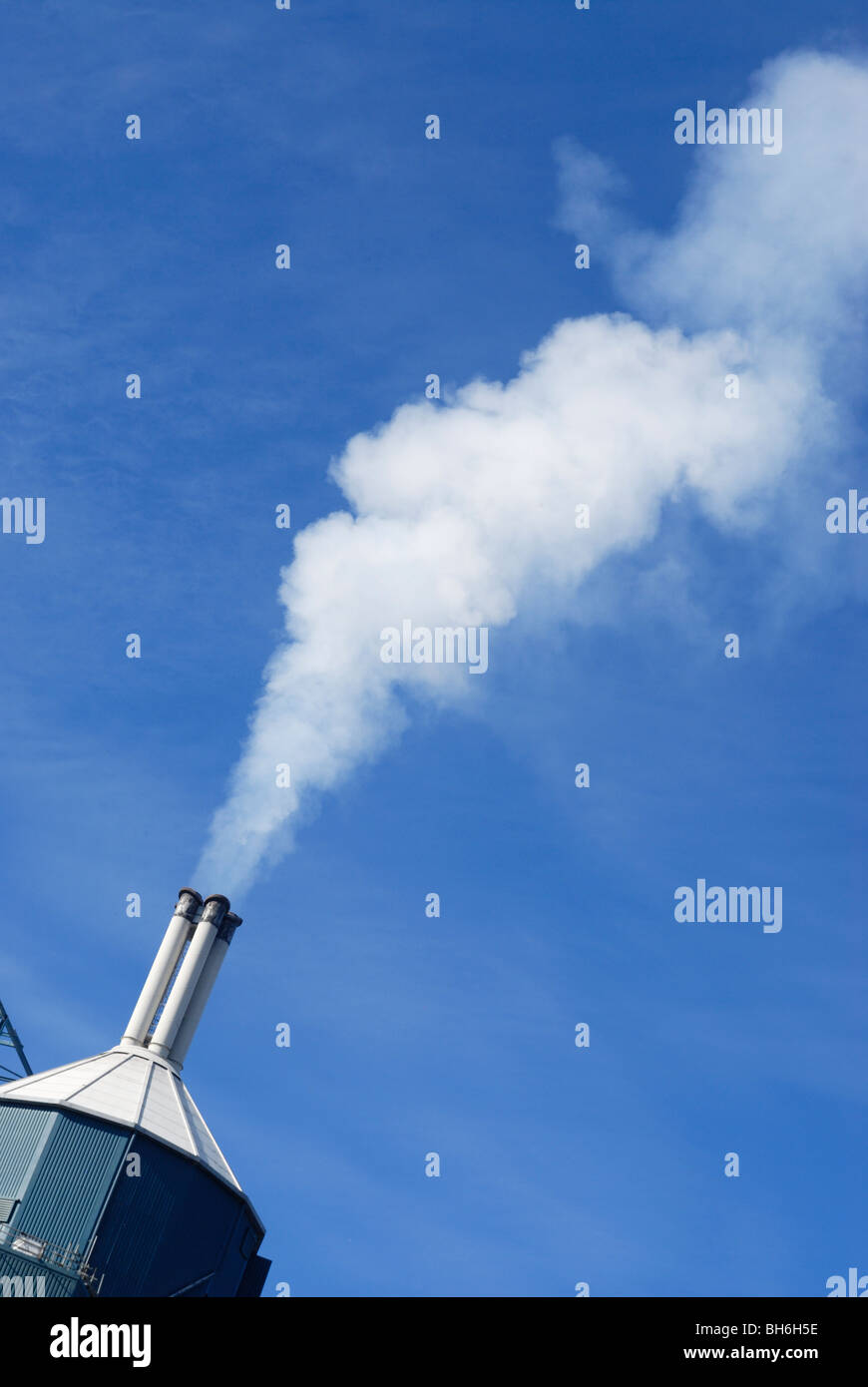 Sky and steam venting hires stock photography and images Alamy
