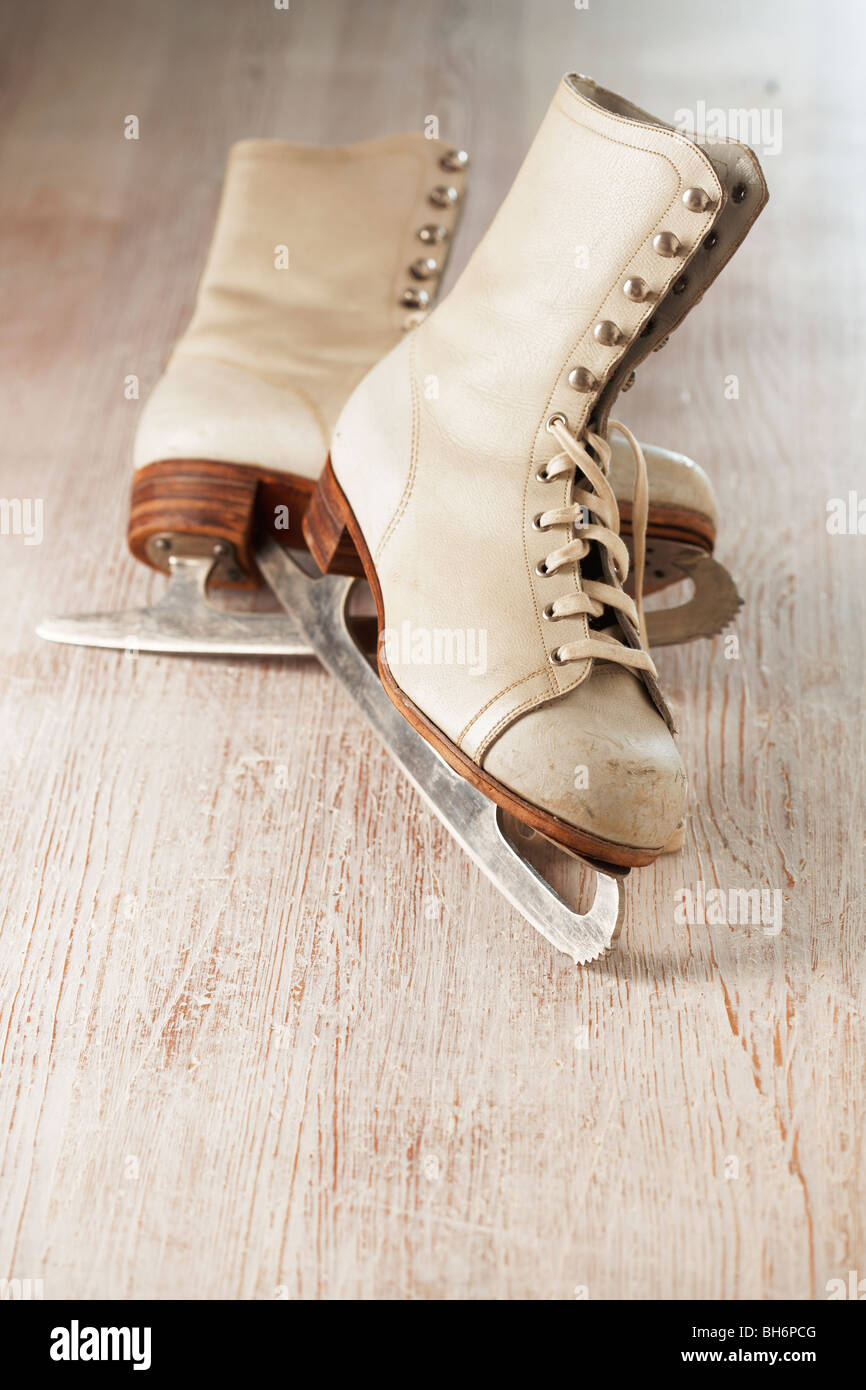 Ice skates hires stock photography and images Alamy