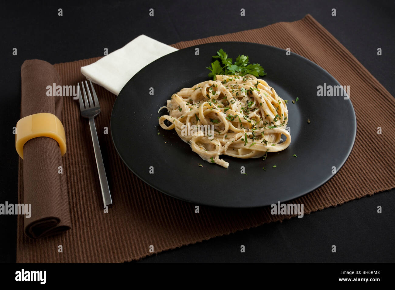 Crab Fettuccine in Alfredo Sauce Stock Photo Alamy