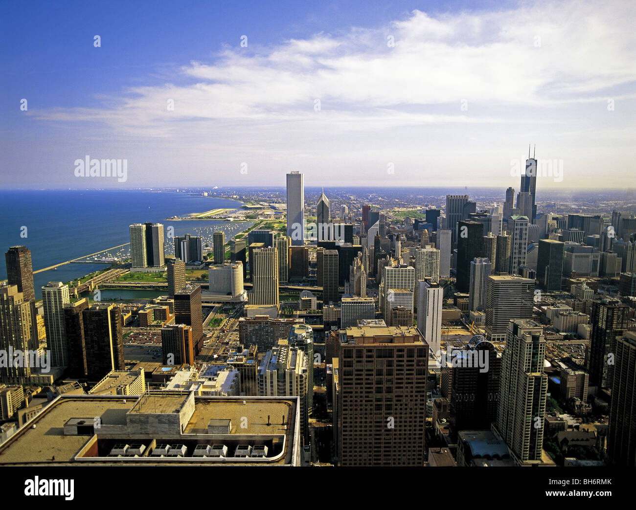 Chicago skyline and Lake Michigan Illinois USA Stock Photo - Alamy