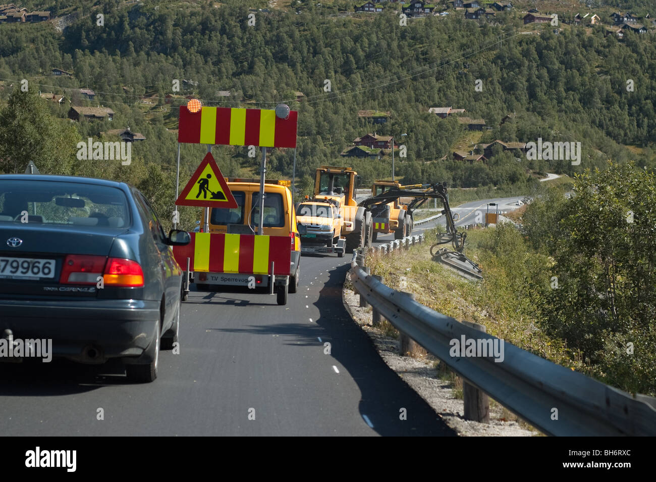 Roadside shoulder hi-res stock photography and images - Alamy