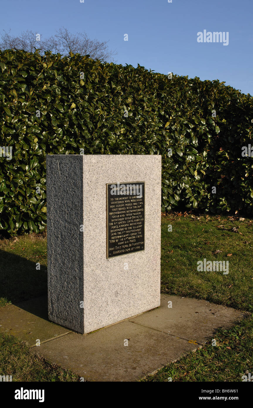 Chalgrove Airfield memorial stone, Oxfordshire, England, UK Stock Photo