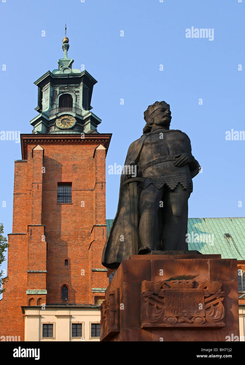 Monument to King Boleslaw Chrobry by Gniezno Cathedral, Poland Stock ...