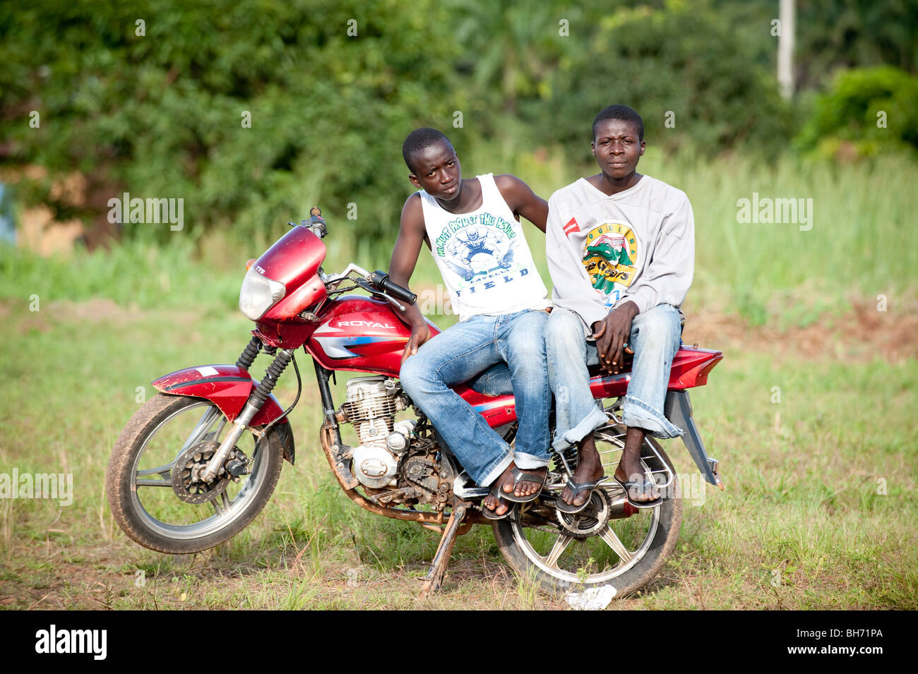 africa-village-two-young-hi-res-stock-photography-and-images-alamy