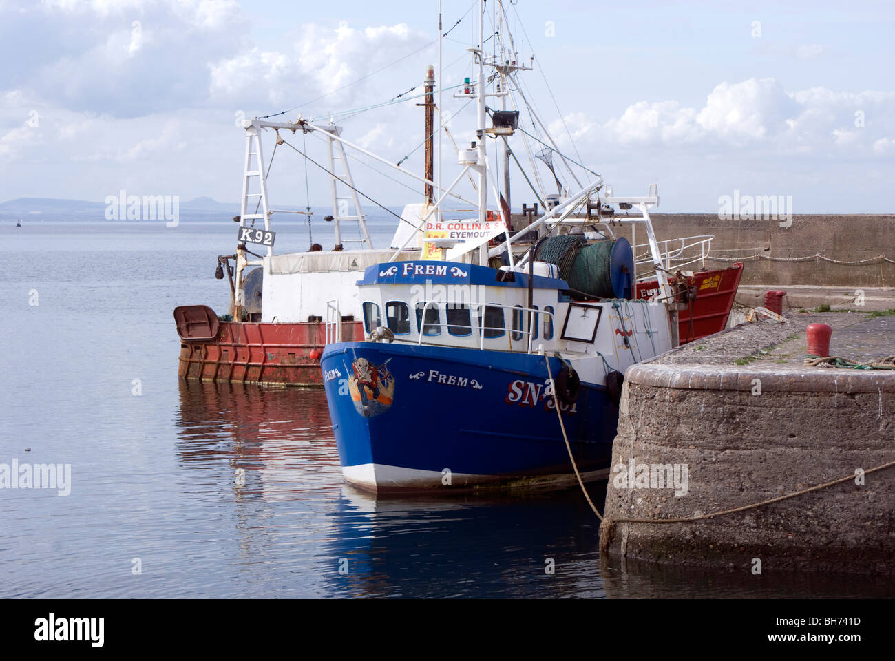 Fishing boats at Port Seton Harbour near Edinburgh, Scotland Stock Photo Alamy