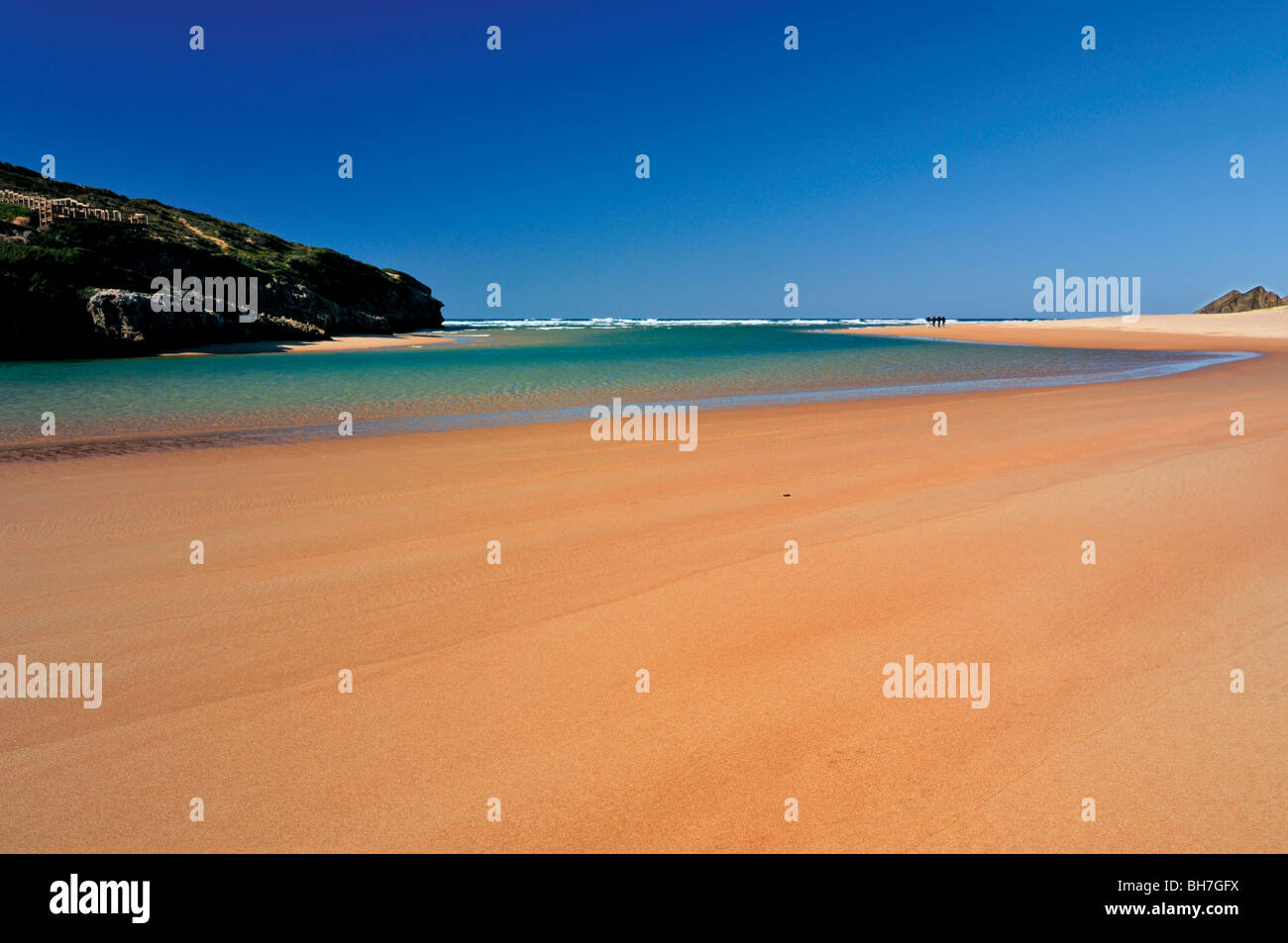 Portugal, Algarve: lagoon and sandbank at Praia da Amoreira Stock Photo ...