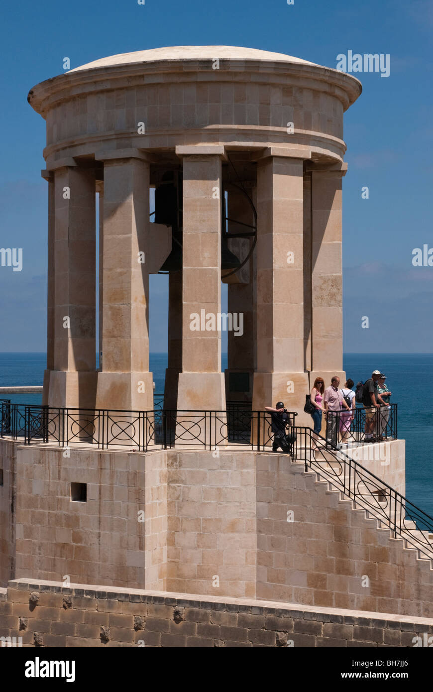The Seige Bell War Memorial in Valletta, Malta viewed from the Lower Barrakka Gardens. Memorial to Maltese WW2 war dead. Stock Photo