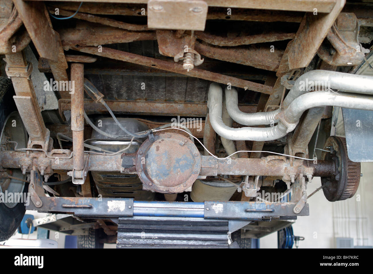 Driving axle hires stock photography and images Alamy