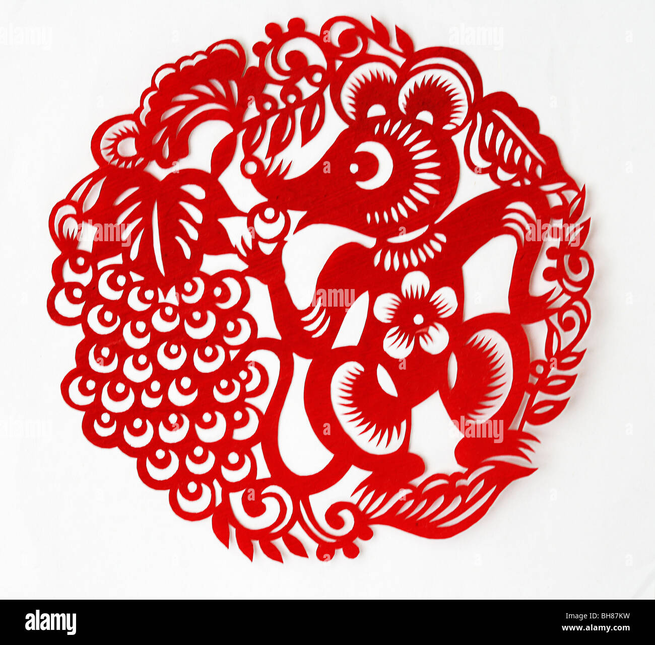 Red paper cutting Stock Photo - Alamy