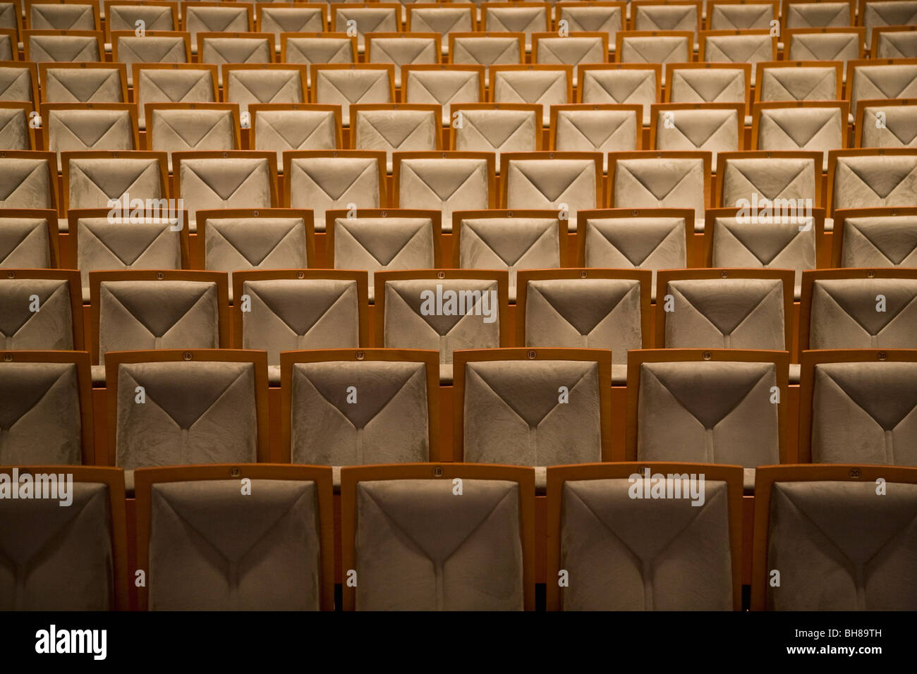 Seats in empty theater auditorium hi-res stock photography and images ...