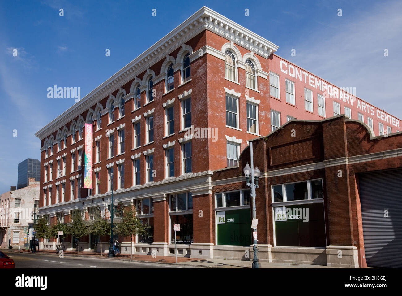 Warehouse arts district new orleans hires stock photography and images