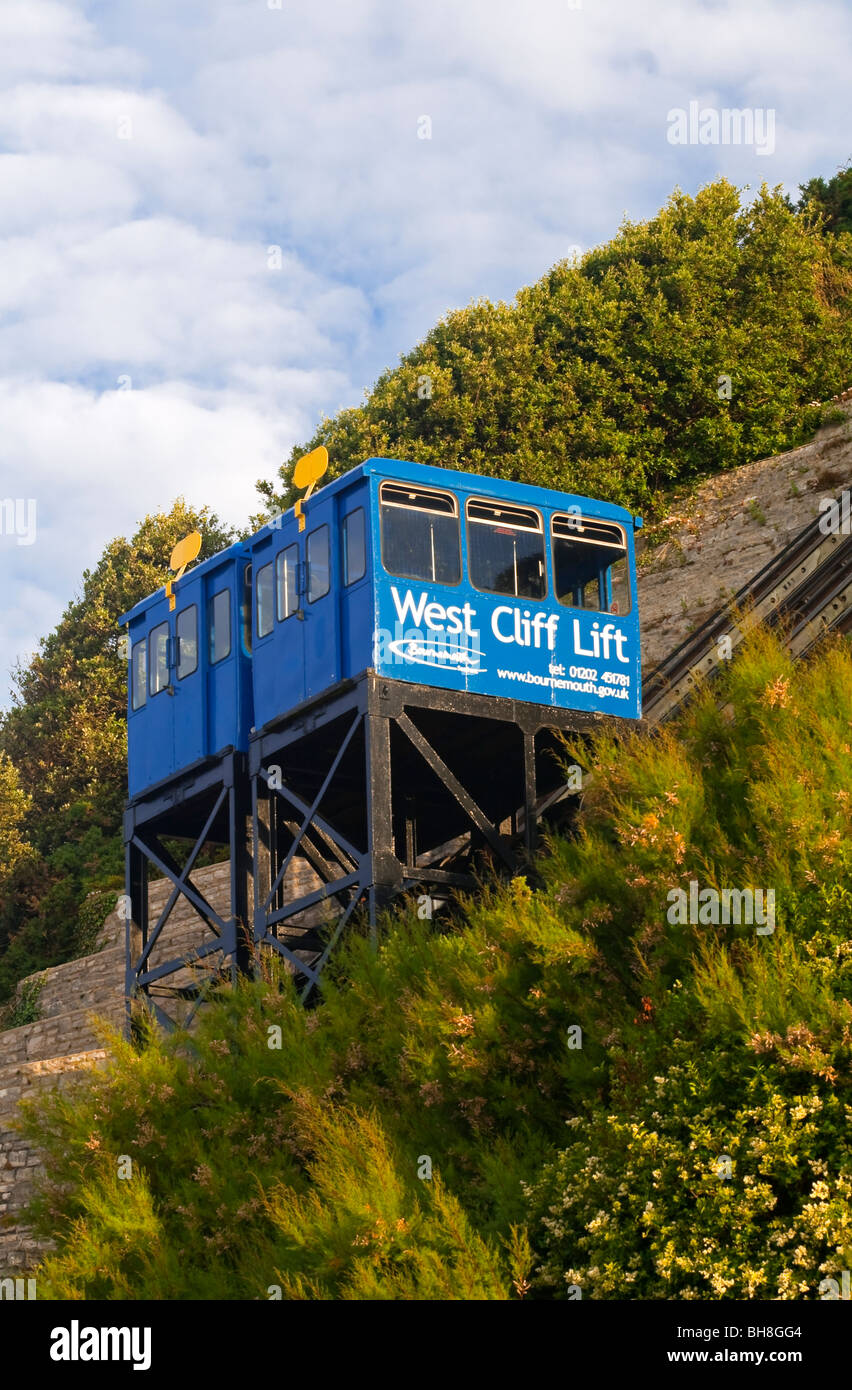 West cliff lift hires stock photography and images Alamy