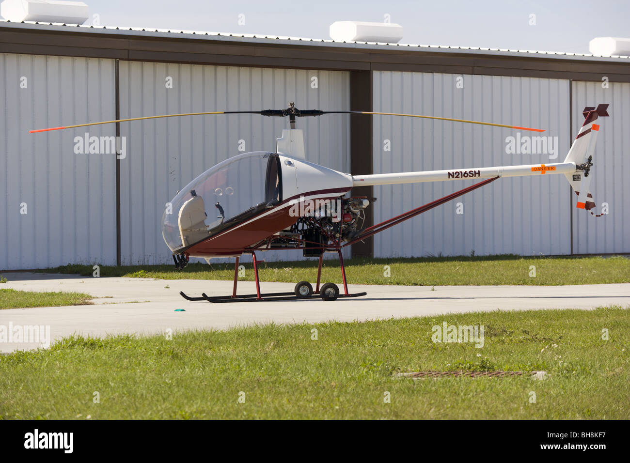 Aviation; Private Planes Parked at Terminal Stock Photo - Alamy