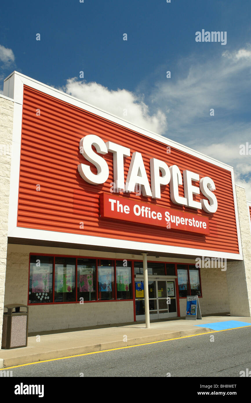 AJD64018, Dover, DE, Delaware, Staples Office Supply Store Stock Photo