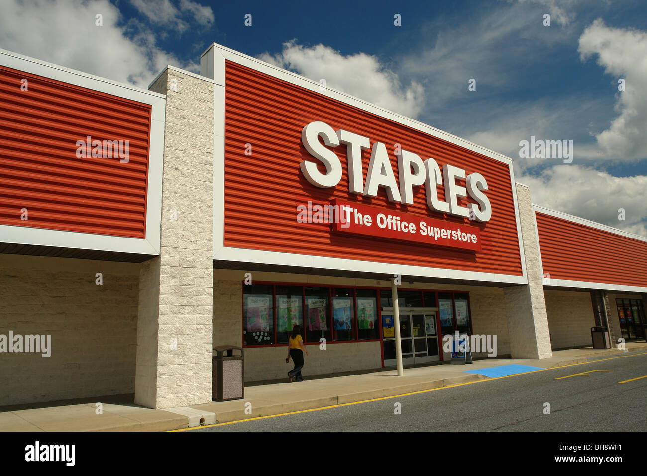 AJD64019, Dover, DE, Delaware, Staples Office Supply Store Stock Photo