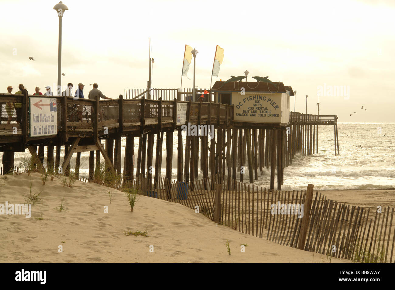 Ajd64096 Ocean City Md Maryland Fishing Pier Beach Stock Photo Alamy