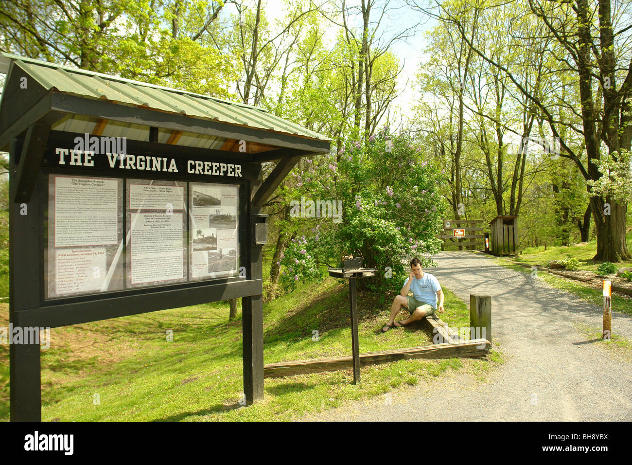 AJD64376, Abingdon, VA, Virginia, The Virginia Creeper Trail sign Stock Photo