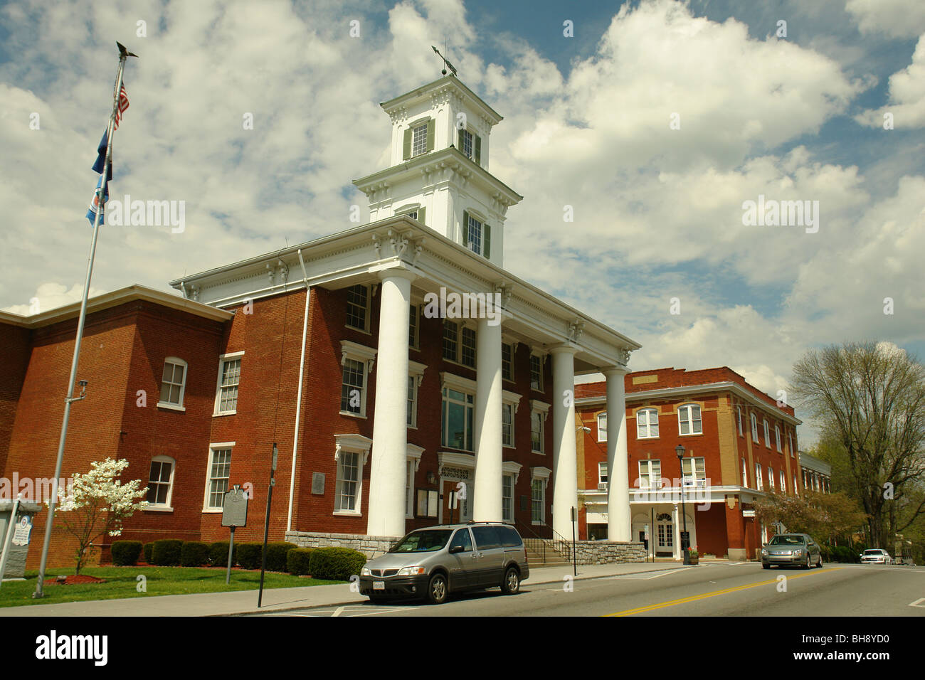 AJD64382, Abingdon, VA, Virginia, Downtown, Washington County Courthouse Stock Photo