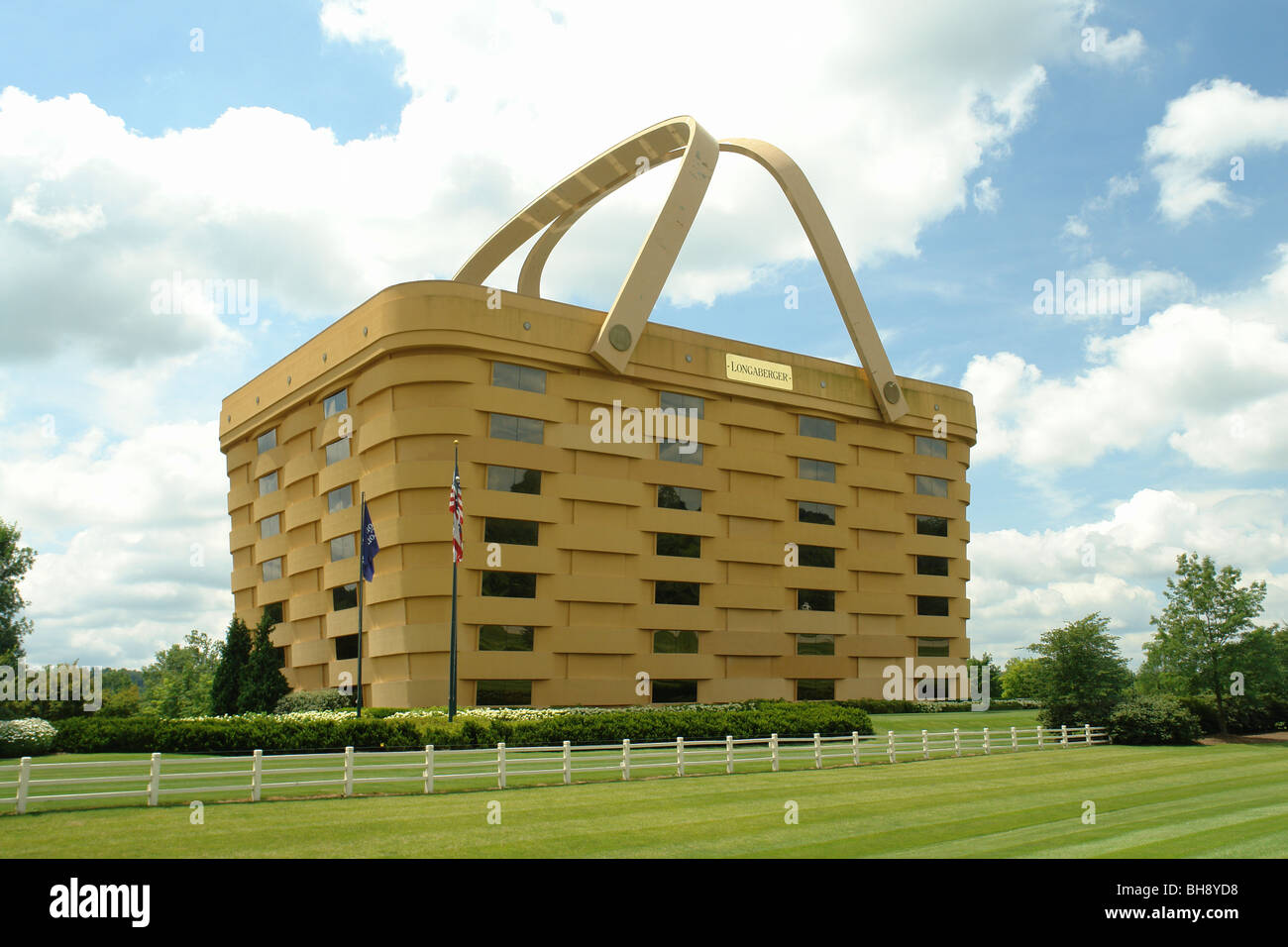 AJD64905, Newark, OH, Ohio, Longaberger Baskets Corporate Headquarters