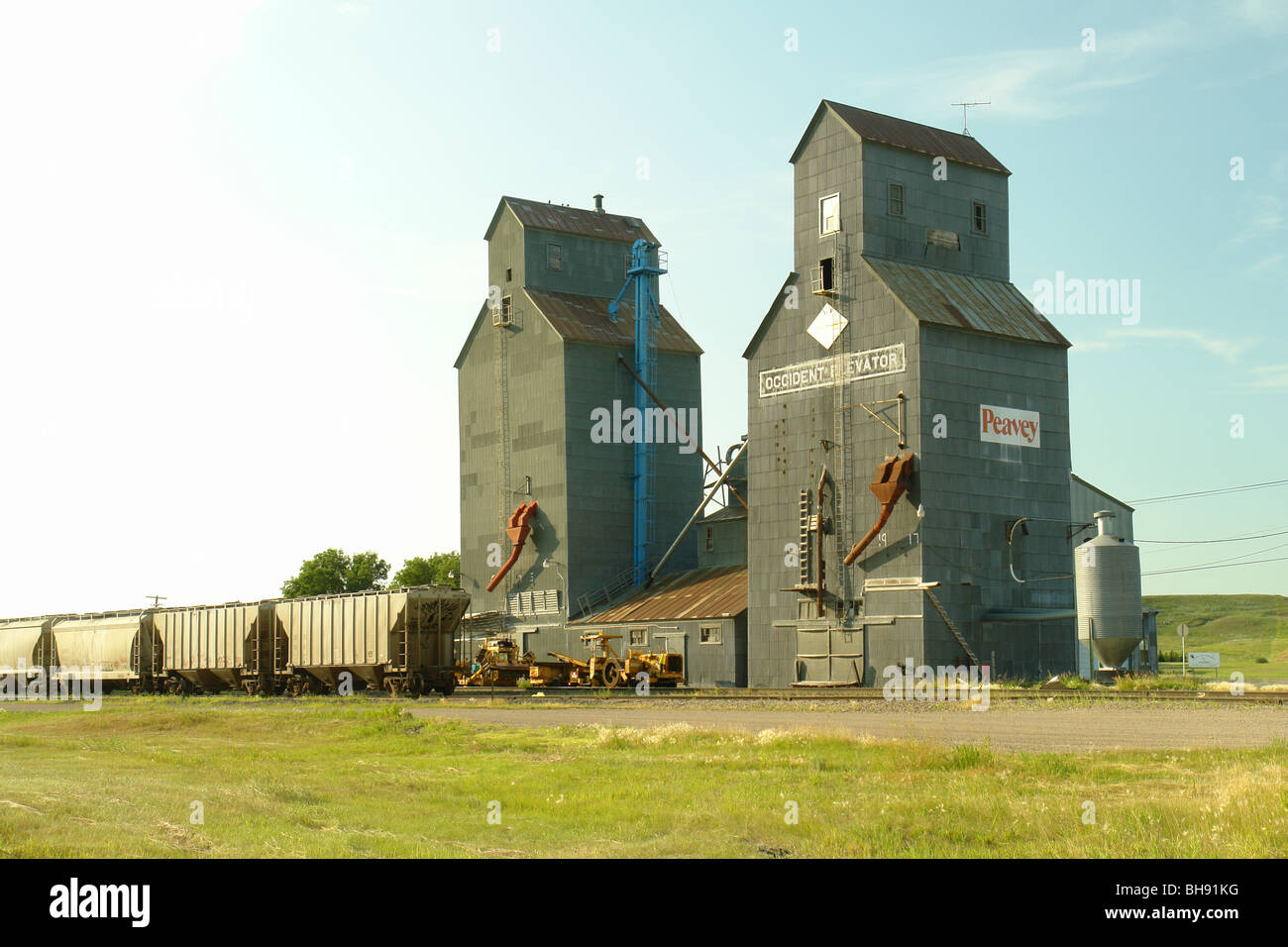 AJD65074, ND, North Dakota, grain elevators, farming, agriculture