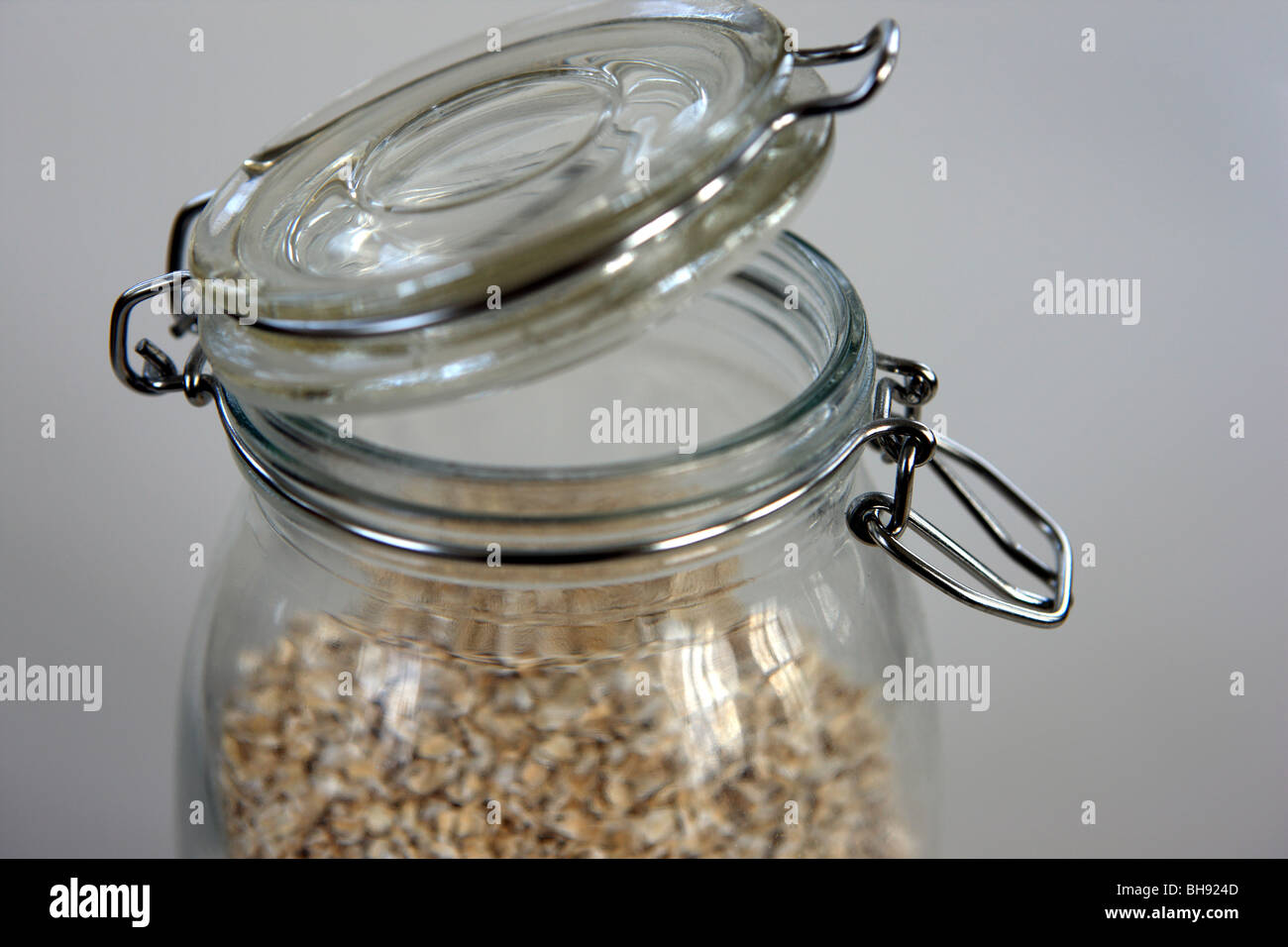 Open jar lid hires stock photography and images Alamy