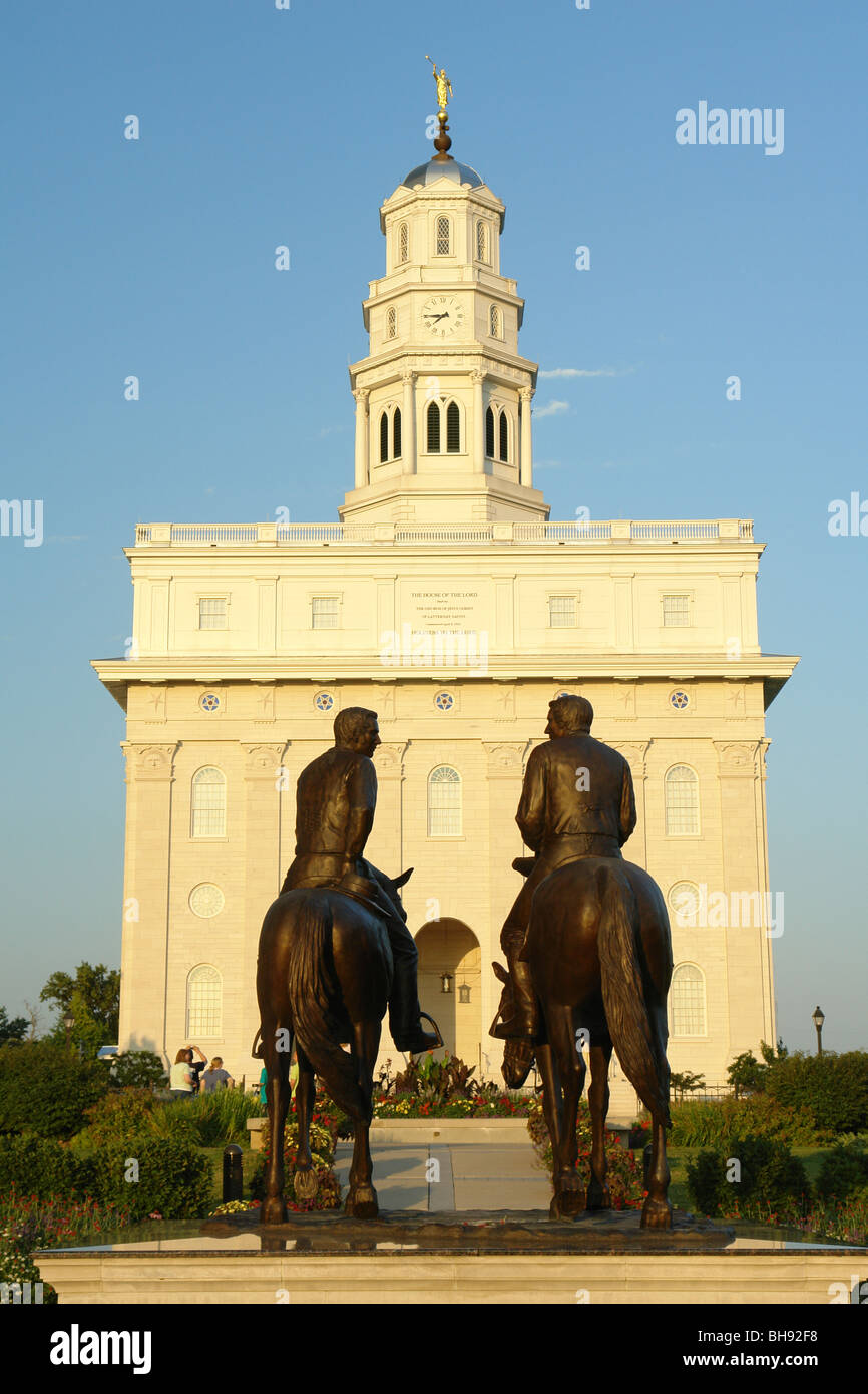 AJD65157, Nauvoo, IL, Illinois, Equestrian Statue of Joseph & Hyrum