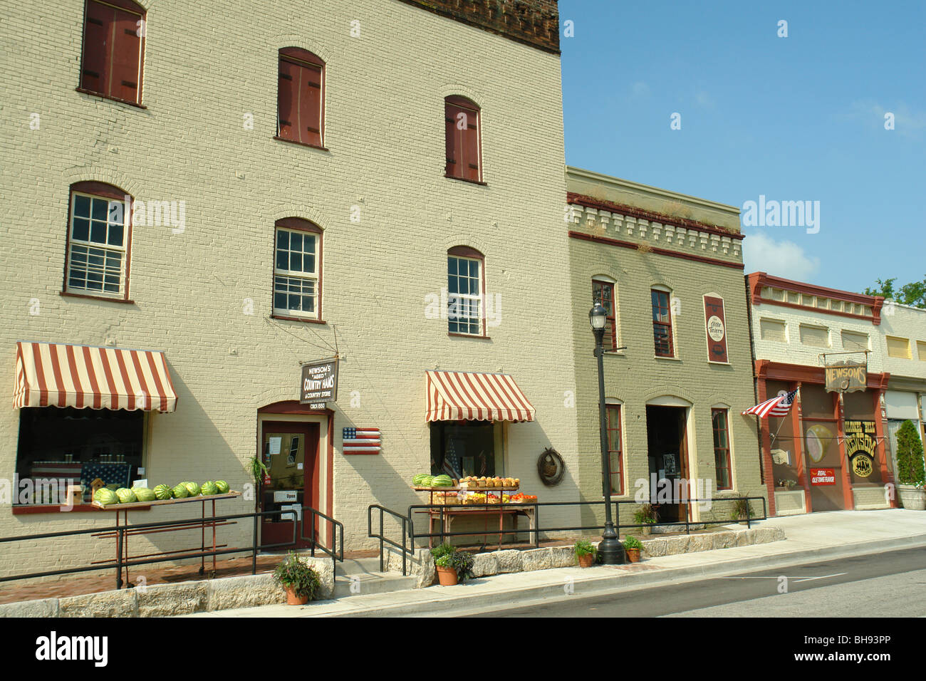 Hams smokehouse hires stock photography and images Alamy