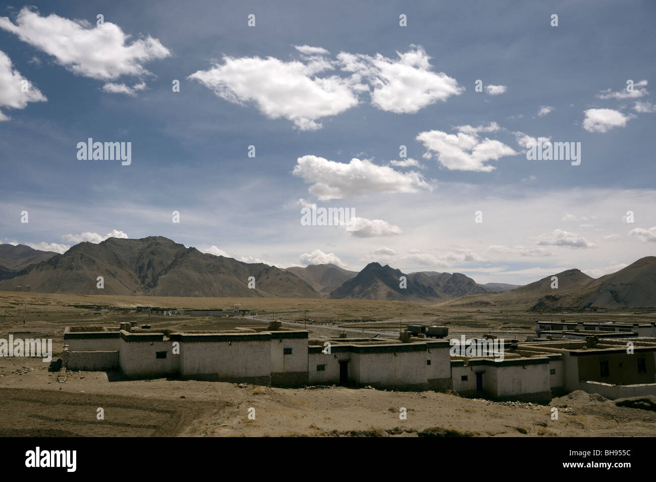 local chinese housing near the tibetan village of baber from the friendship highway Stock Photo