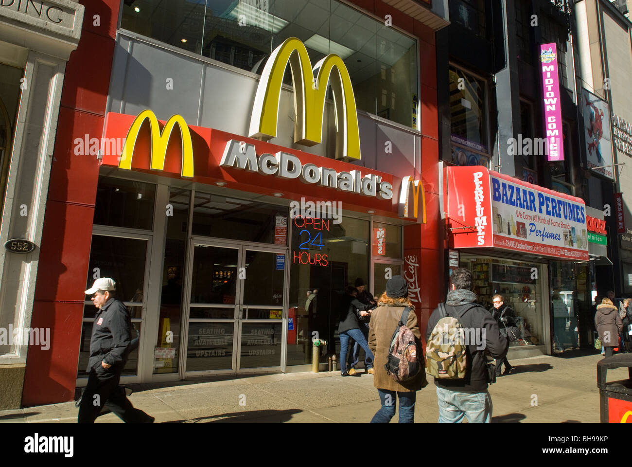 Manhattan mcdonalds hires stock photography and images Alamy