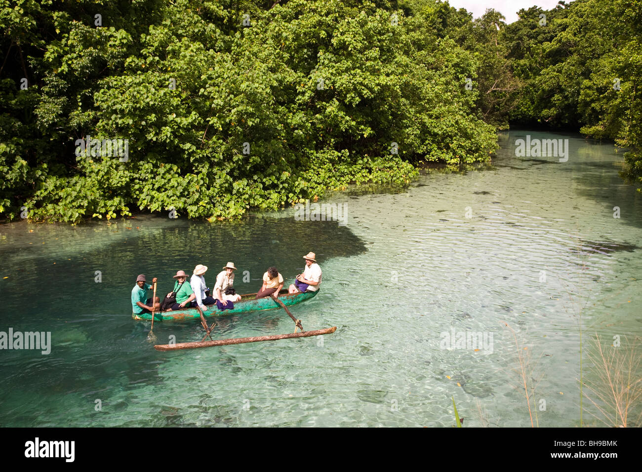 Vanuatu blue hole canoe hires stock photography and images Alamy