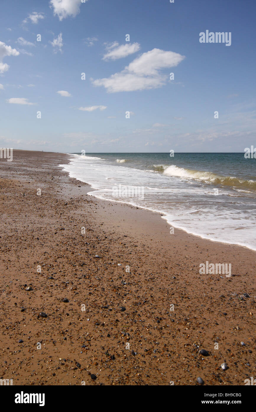 The pebble beach at Blakeney Point on the North Norfolk Coast, UK Stock ...