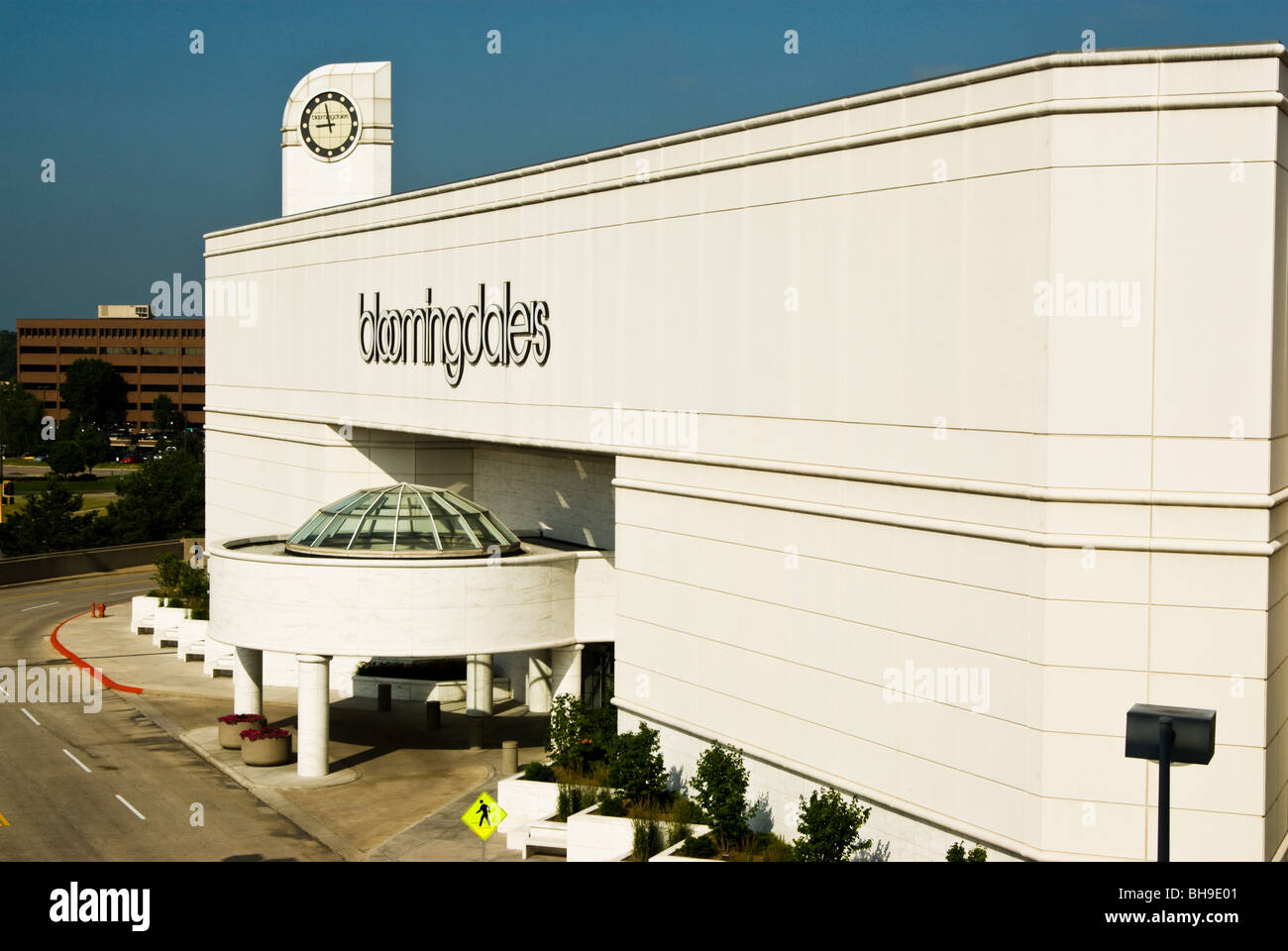 Entrance to Bloomingdales at the Mall of America Stock Photo Alamy