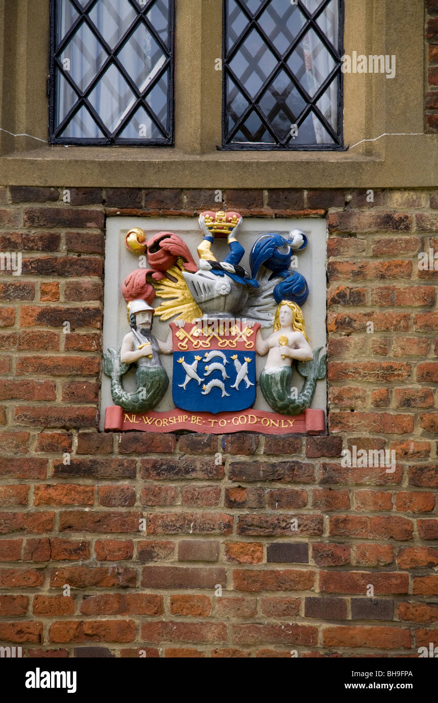 Coat of Arms on the wall of The Jesus Hospital almshouses: founded in 1627 by William Goddard in Bray nr Maidenhead. Berks. UK Stock Photo