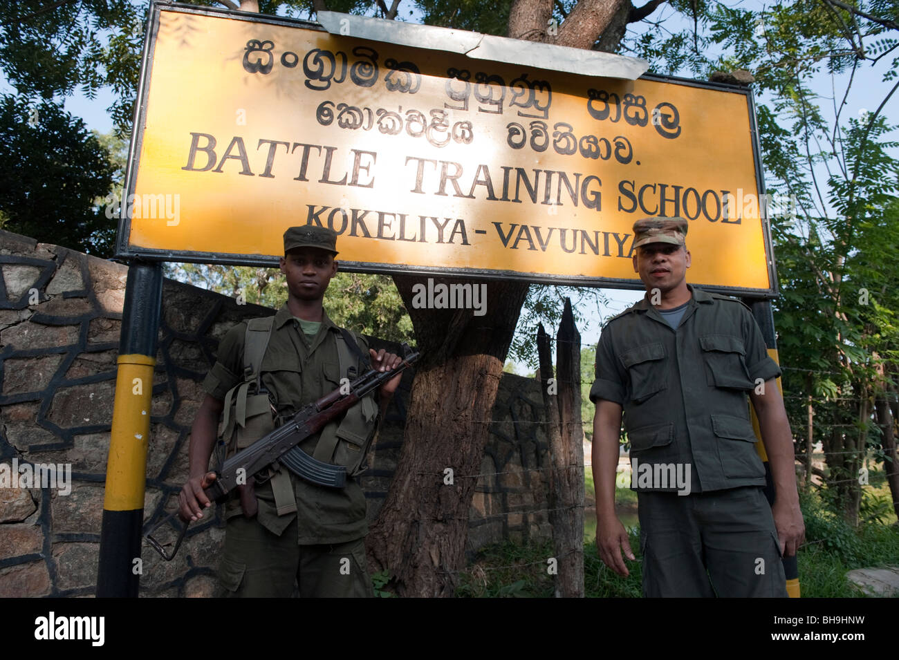 Army battle training, Vavuniya Sri Lanka, conflict zone in the North at boarder to LTTE controled zone before war ended. Stock Photo