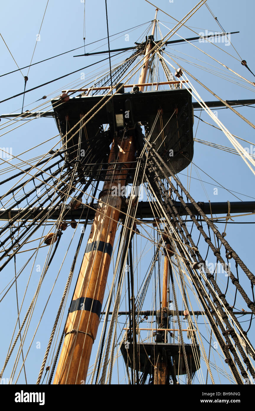 SYDNEY, Australia - SYDNEY, Australia - Mast and rigging detail of a full-size replica of Captain James Cook's HMS Endeavour ship on display at the Australian National Maritime Museum at Darling Harbour in Sydney Stock Photo