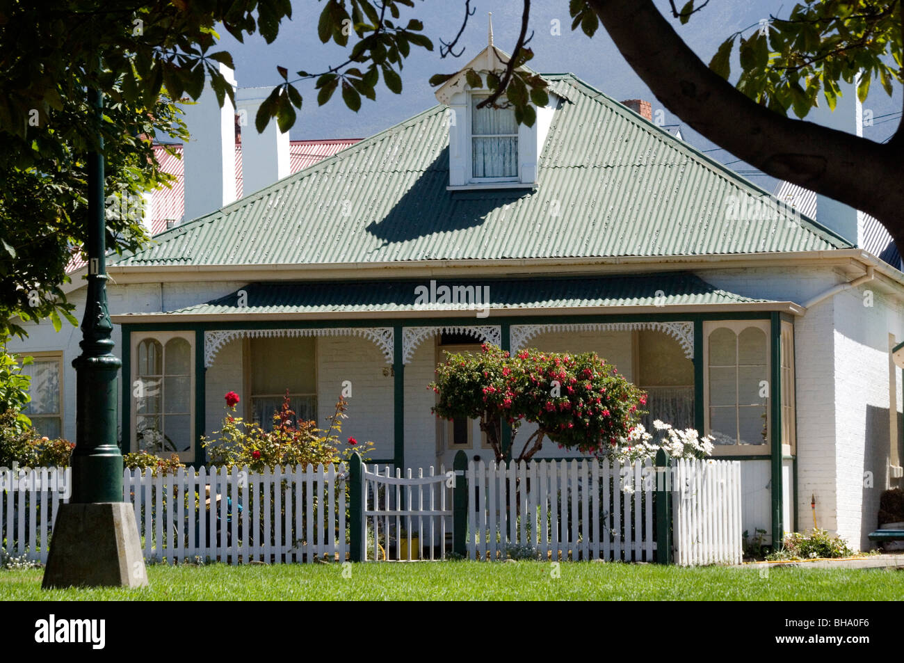 Colonial Era Cottage In Arthur Circus At Battery Point Hobart